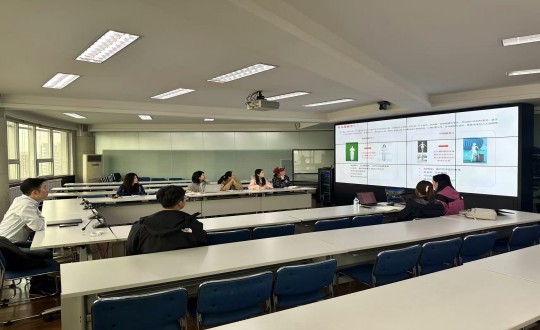 26.健康產(chǎn)業(yè)集團健康居家服務(wù)事業(yè)部舉辦“華為數(shù)字人”學習交流會_副本.jpg 26.健康產(chǎn)業(yè)集團健康居家服務(wù)事業(yè)部舉辦“華為數(shù)字人”學習交流會_副本.jpg