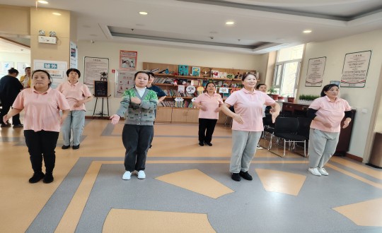 25.養(yǎng)老公司舉辦第四季度文化活動(dòng)_副本.jpg 25.養(yǎng)老公司舉辦第四季度文化活動(dòng)_副本.jpg